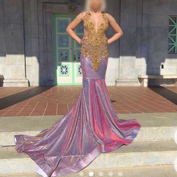 Beautiful Custom Prom Gown - Picture 1 of 5